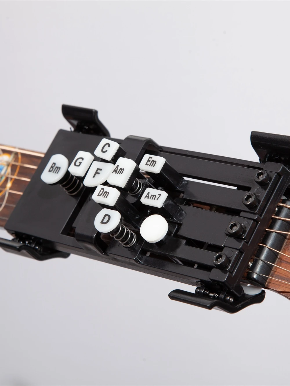 Вспомогательный артефакт для гитары фольклорная песня гитара начинающих