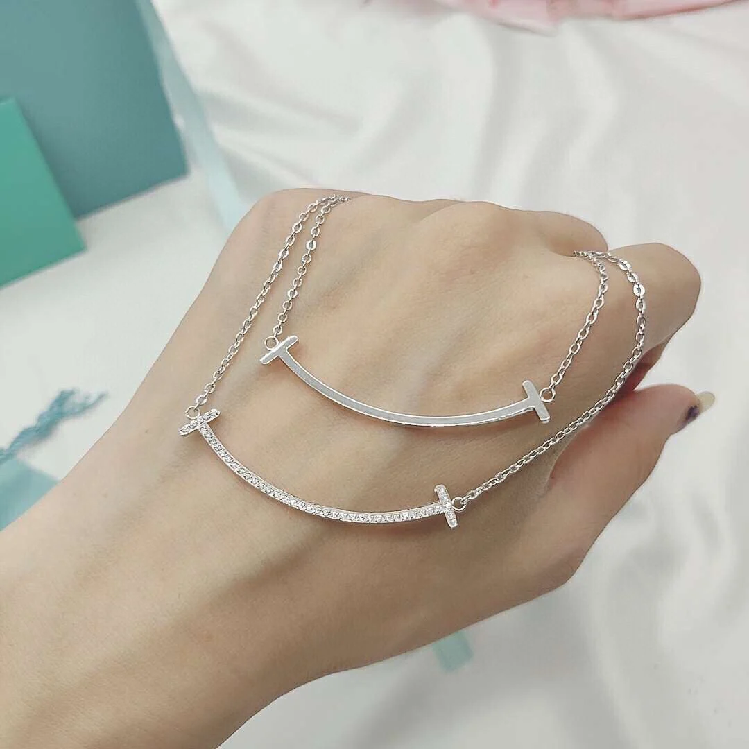 

925 Sterling Silver High Quality Original Medium Smile Necklace Temperament Fashion Boutique Women's Necklace
