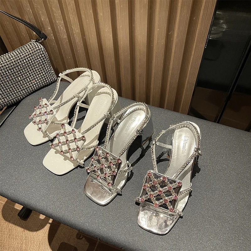 

2022 New Arrivals Women White Silver Open Toe Fashion Sandals Back Strap Rhinestone Design Thick High Heels Shoes Woman Size 39