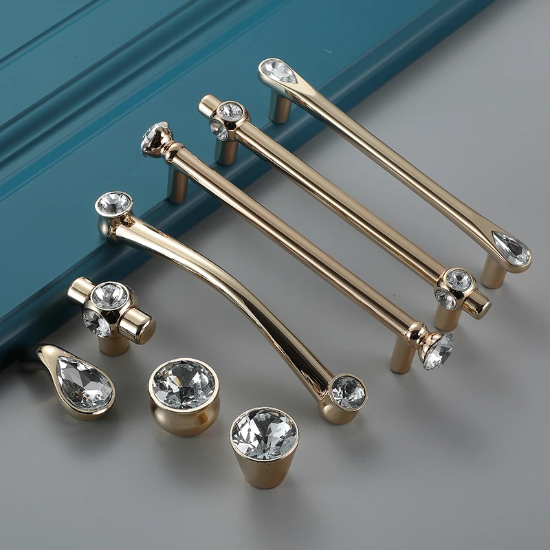 

Door pulls Luxury Crystal Metal Cabinet Wardrobe Cupboard Drawer Handle Knob For Furniture Door Pull Gold For Home Room Kitchen