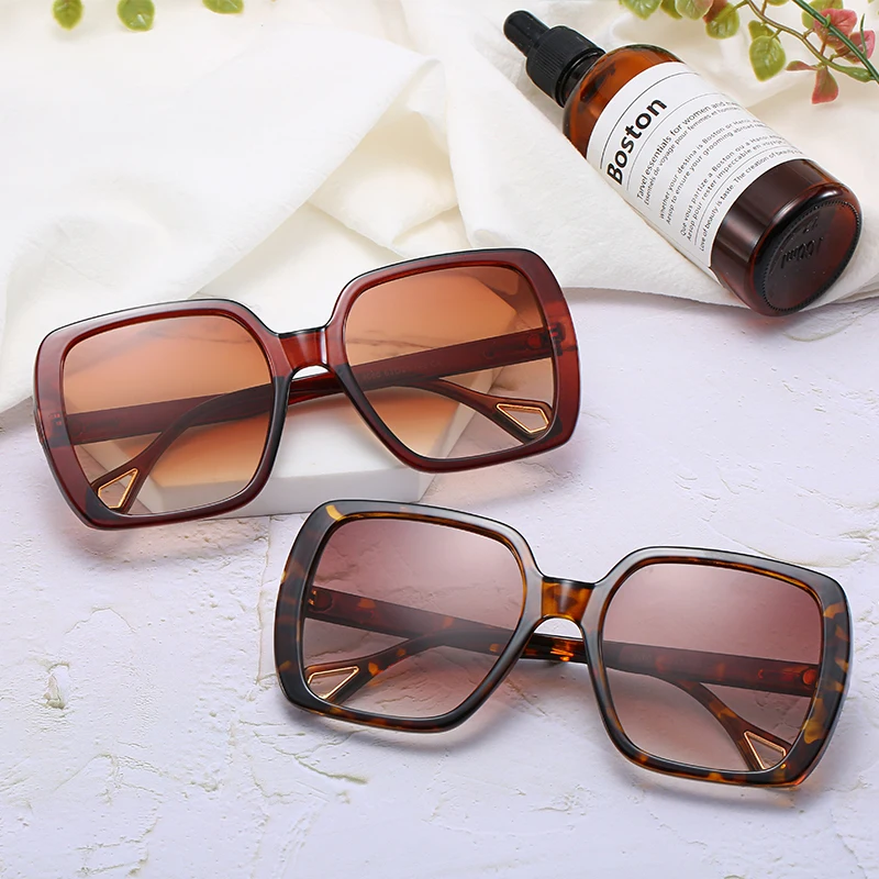 FC оптика роскошные Винтажные Солнцезащитные очки женские ультралегкие для