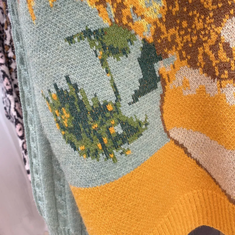 Женский кардиган средней длины с цветочной вышивкой