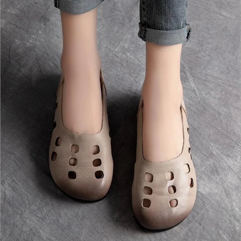 Туфли женские весенние с перфорацией в стиле ретро | Обувь