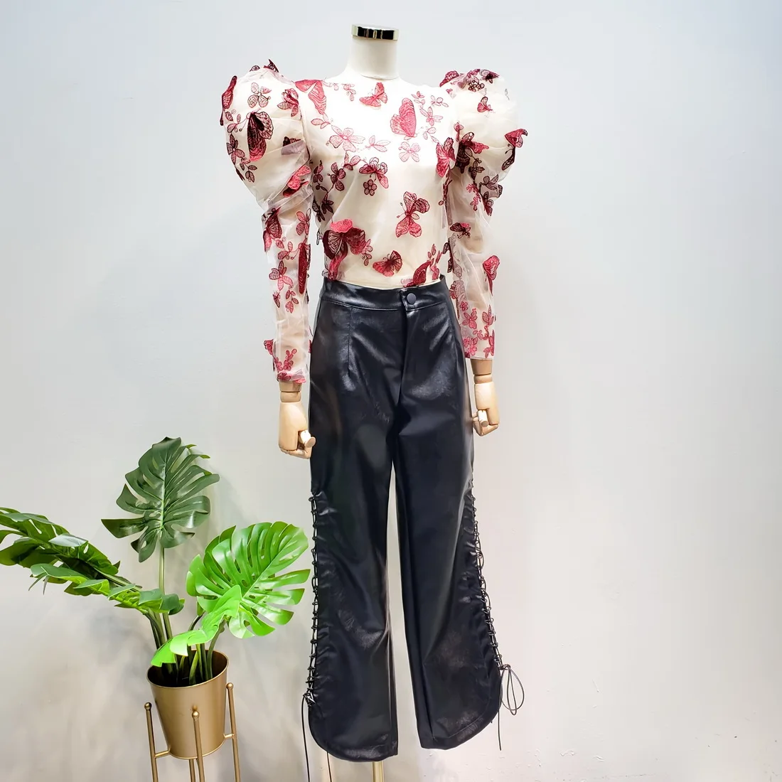 L77street Heavy Industry Mesh Butterfly Embroidered English Lantern Sleeve Perspective Slim Long Sleeve Thin Shirt