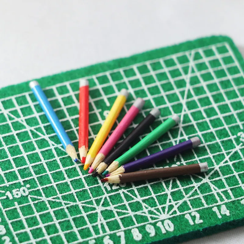 

Миниатюрный цветной карандаш для кукольного домика, декоративные аксессуары для рабочего стола для покраски учебной комнаты, миниатюрные ...