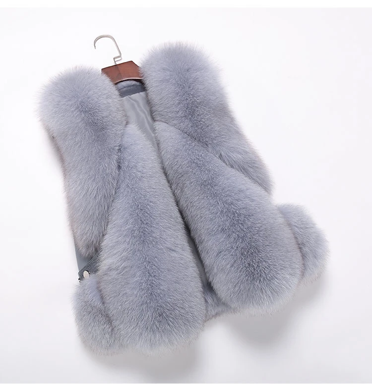 

The new whole skin fox fur vest natural fur short new craft warmth and fashion fur vest fox fur jacket