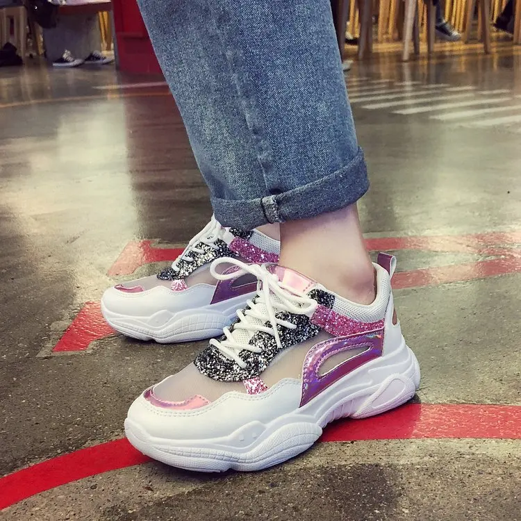 Кроссовки женские спортивные из сетчатого материала дышащие на толстой подошве