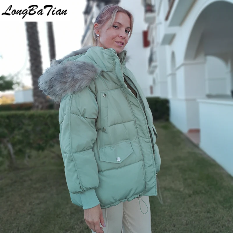 

Женская Толстая теплая зимняя короткая пуховая куртка с капюшоном