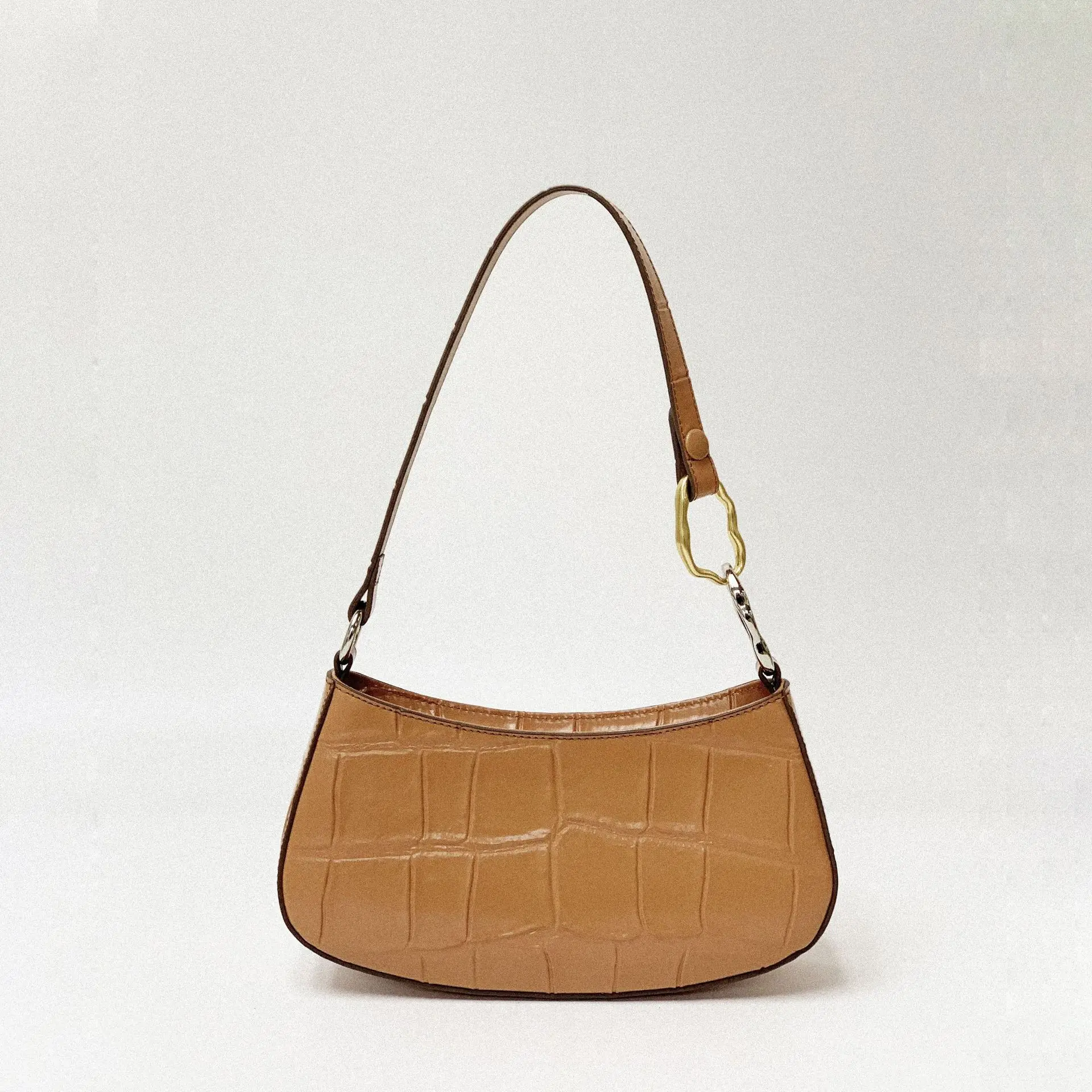 

2021 New Crossbody Bag Women Retro Handbag High Quality Leather Shoulder Bag Exquisite Female Retro Underarm Bag