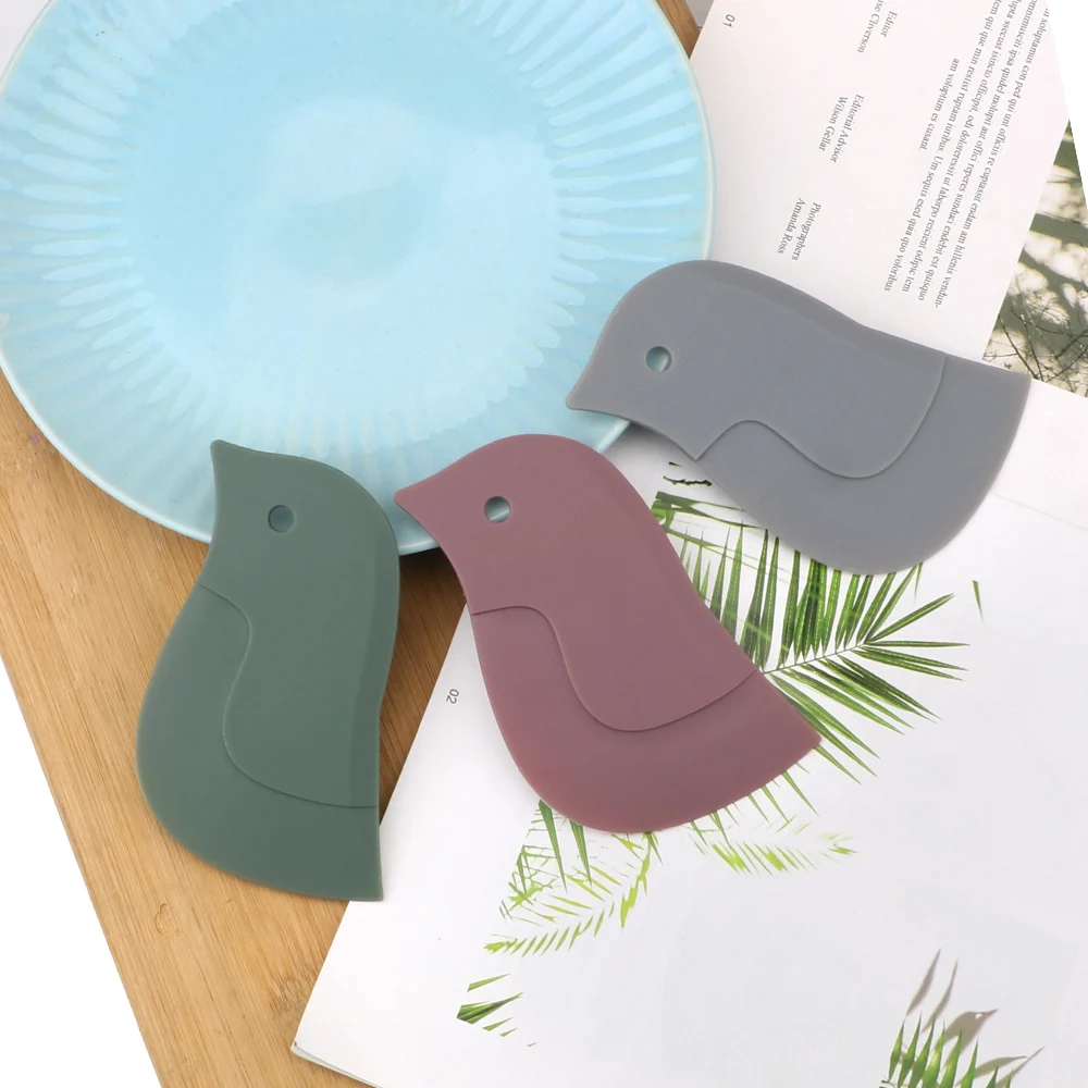 Мягкий скребок HOOMIN для чистки масла лопатки теста мультяшный Пингвин чистящий