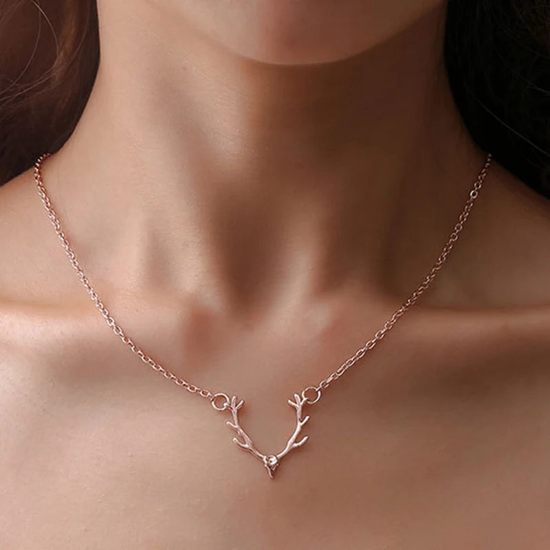 Ожерелье с подвеской в виде рогов оленя | Украшения и аксессуары