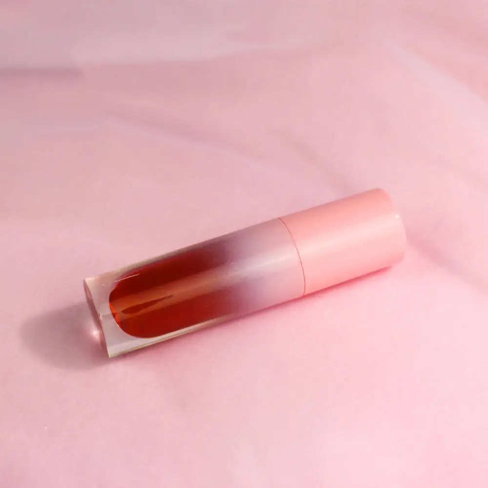 

4ML Empty Round Frosted Lip Gloss Tubes DIY Plastic Elegant Liquid Lipstick Container Mini Sample Cosmetic Container