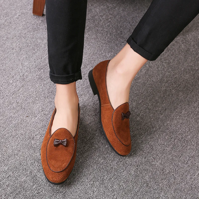 

Gentlemen Bowknot Wedding Dress Flats Men Loafers Casual Slip on Shoes Genuine Leather Men Formal Shoes ST377