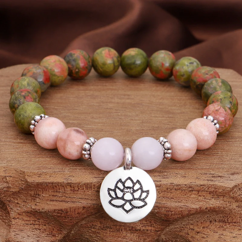 

Natural Sun Stone Streche Bracelet with Lotus Charm Elastic Cord Pulserase Jewelry Beads Lovers woman Gift Yoga Jewelry