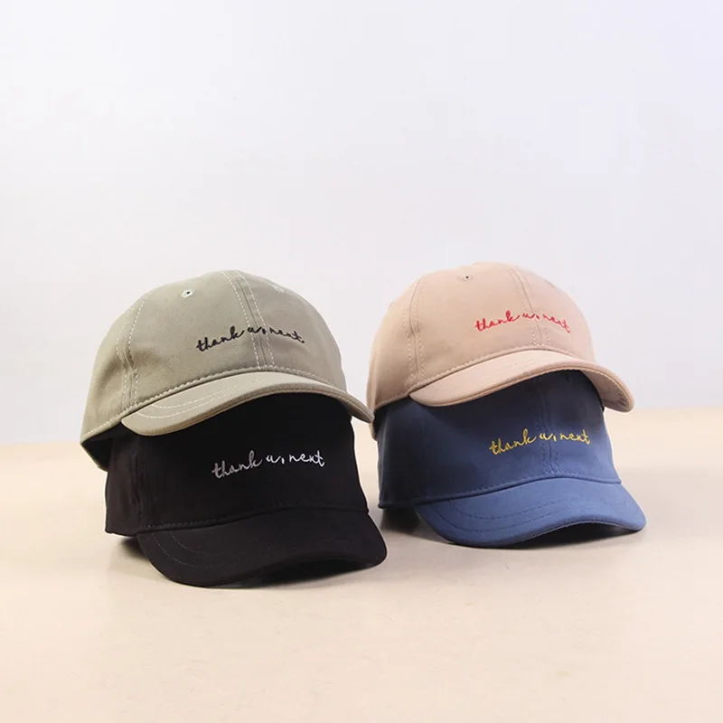 Бейсбольная кепка с вышитыми буквами на весну и осень новая уличная короткая