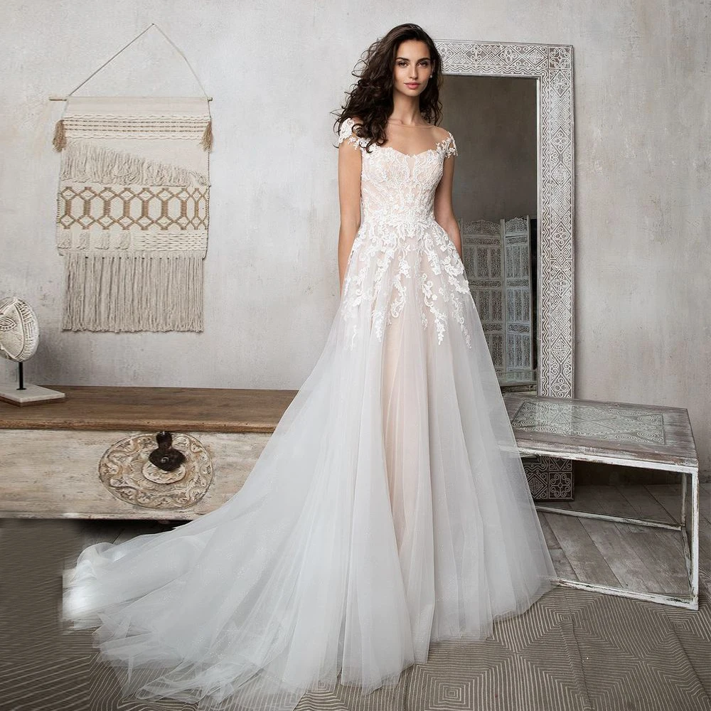 

Charming Scoop Short Sleeves Lace Wedding Gowns Custom Made A-line Tulle Bohemian Bridal Gown Vestido de Novia