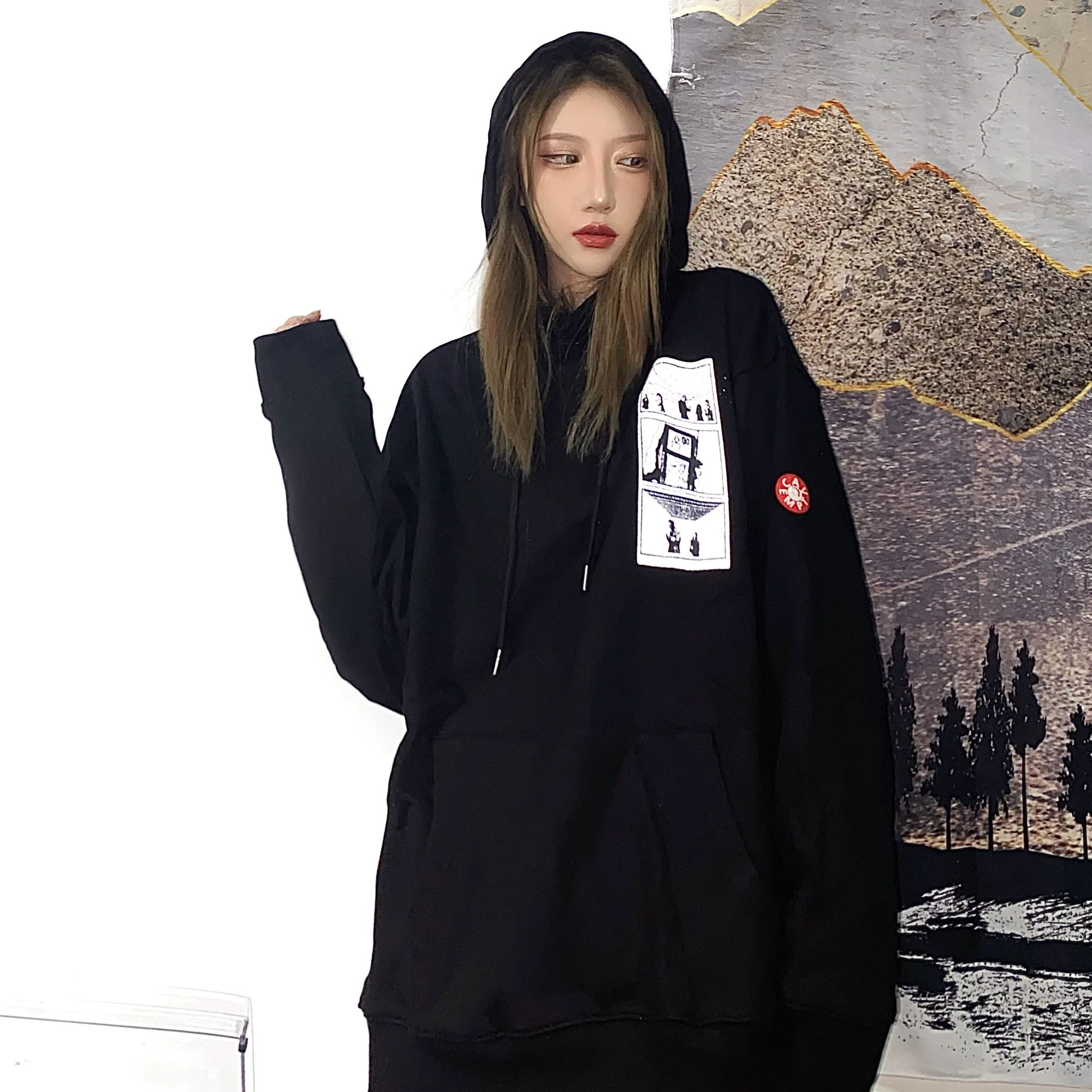 

Толстовка мужская оверсайз с капюшоном и принтом, Черная