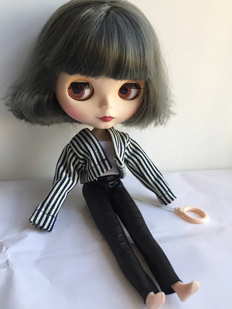 Blyth [верх и джинсы с отверстиями] искусственная одежда (подходит для Azone Pullip Kurhn ICY