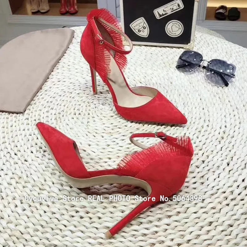 Модные женские босоножки на тонком высоком каблуке с оборками пикантные летние