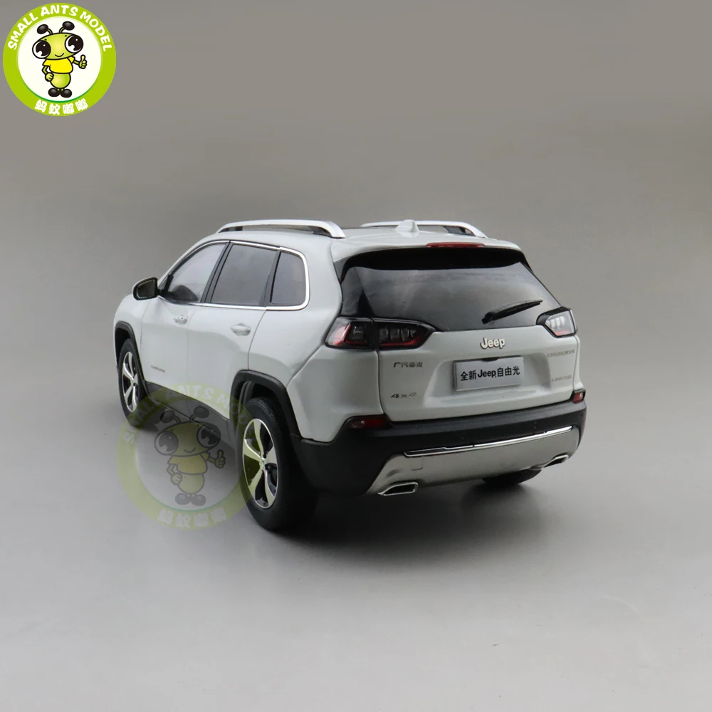 1/18 Новинка 2019 Cherokee литая металлическая модель игрушечного автомобиля Suv