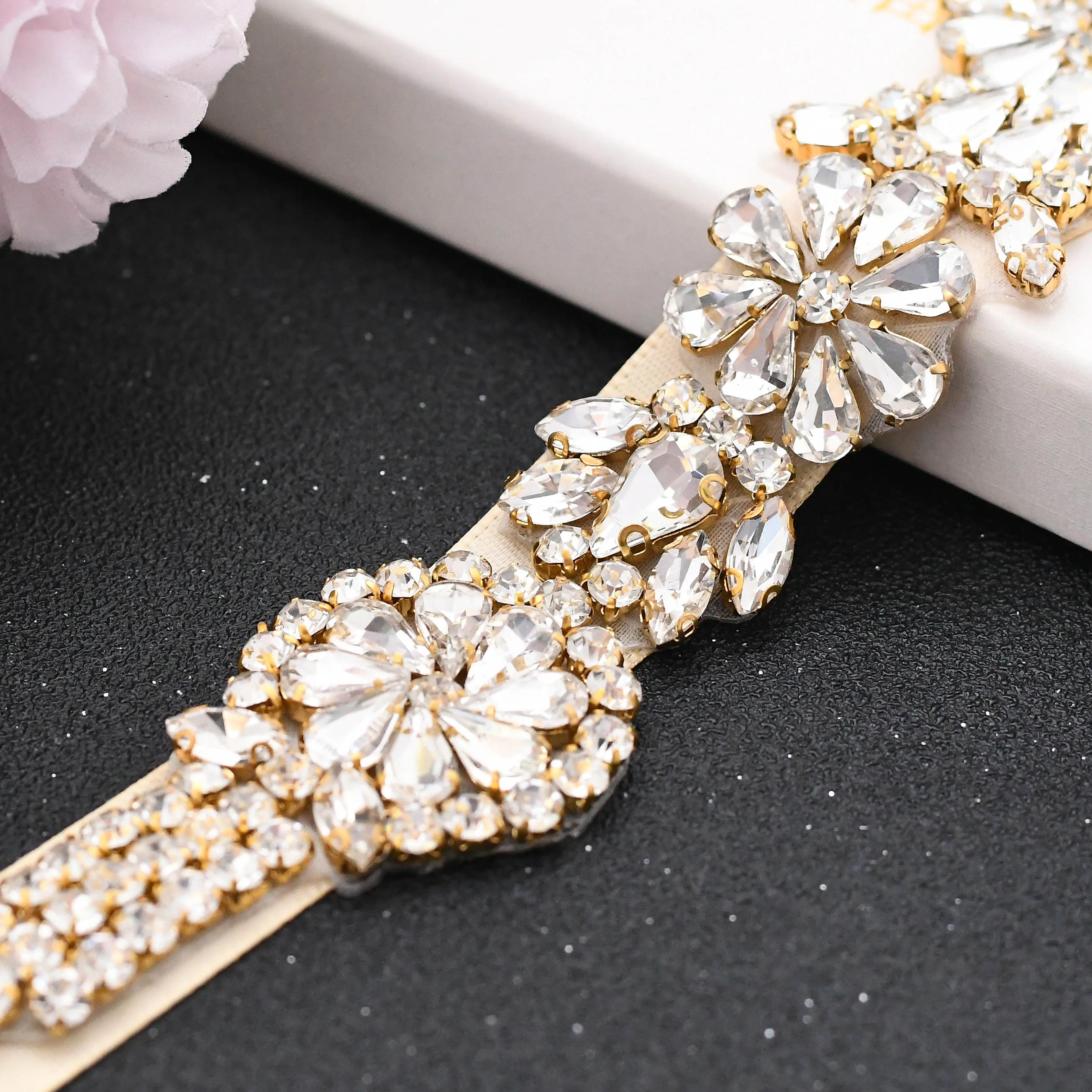 

TRiXY S123-G Gold Wedding Sash Belt Gold Rhinestone Bridal Belt for Women Dresses with a Belt Extra Thin Bridal Belt Waist Belt