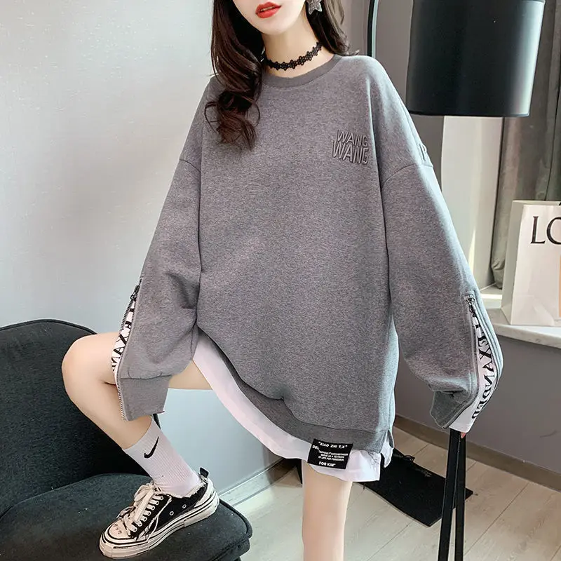 

Fake two-piece sweater women's 2021 spring new Joker foreign style large size coat tide