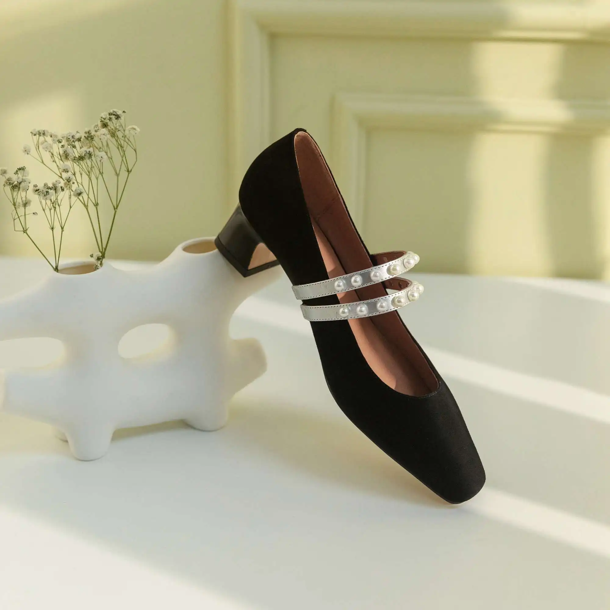 

Krazing pot sheep suede square toe med heel pearl decoration French romantic beauty lady daily wear comfortable women pumps L36