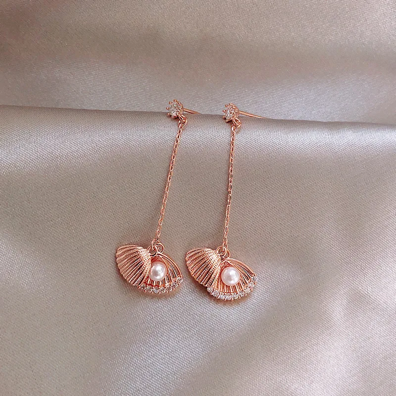

Fashion Beautiful Shell Pearl Long Earrings Female Temperament Simple Tassel Earring Student Patry Jewelry for Women Gifts