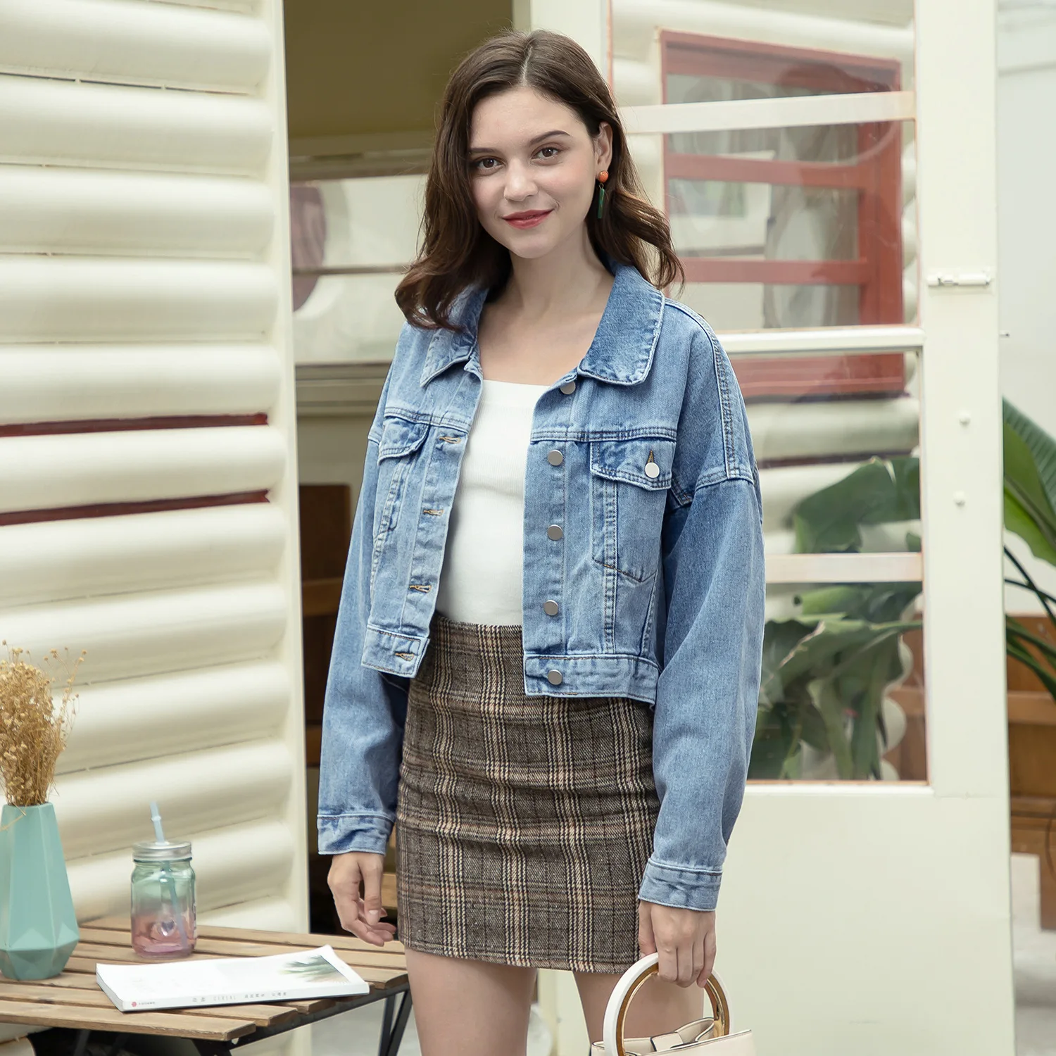 2020 осень и зима новое поступление свободная джинсовая куртка нерегулярная