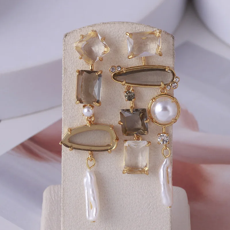 

Европейские и американские ювелирные изделия, оптовая продажа, полупрозрачные градиентные полимерные асимметричные серьги с инкрустацией...