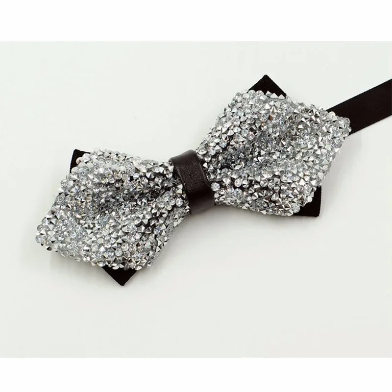 

Fashion Shining Crystal Bling Rhinestone Starry Bow Ties For Men Butterfly Knot Bridegroom Wedding Ties Party Nightclub Neckties
