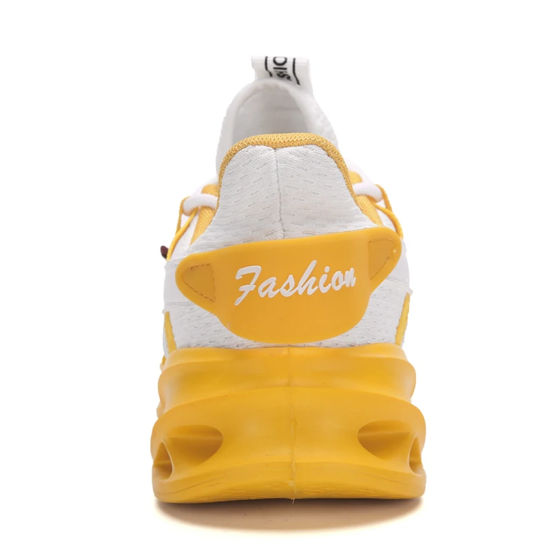 

Mesh Men Sneakers Breathable Running Shoes for Men 2020 New Outdoors Adult Comfortable Ultra Light Sports Jogging Shoes Cheap