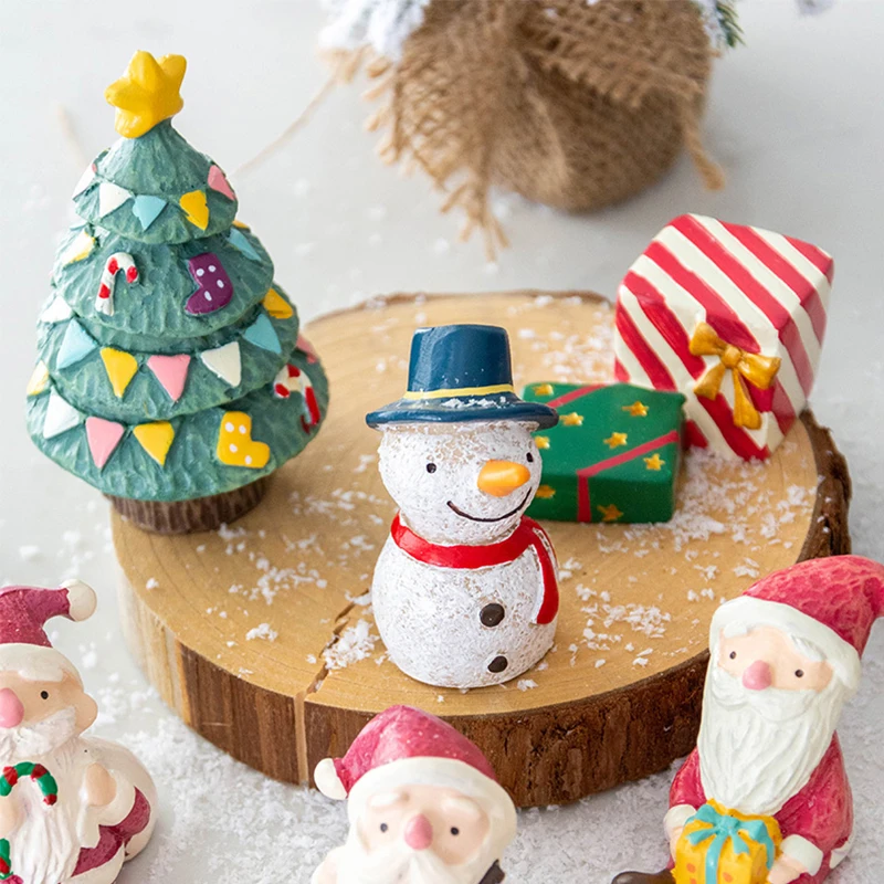1PC Desktop Ornaments Miniature Resin Shooting Scene Props Display Christmas Lovely Snowman Garden Home Decor Window Accessories |