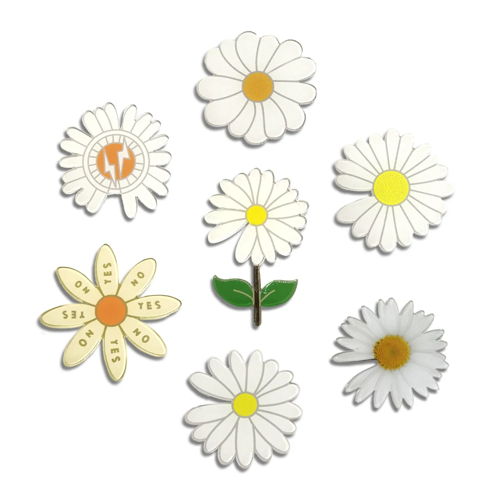 Kpop Beautiful Brooch Vintage Cartoon Daisy Lapel Pins For Backpacks Cute Acrylic Badges Jewelry Gifts Shirt Hat Accessories