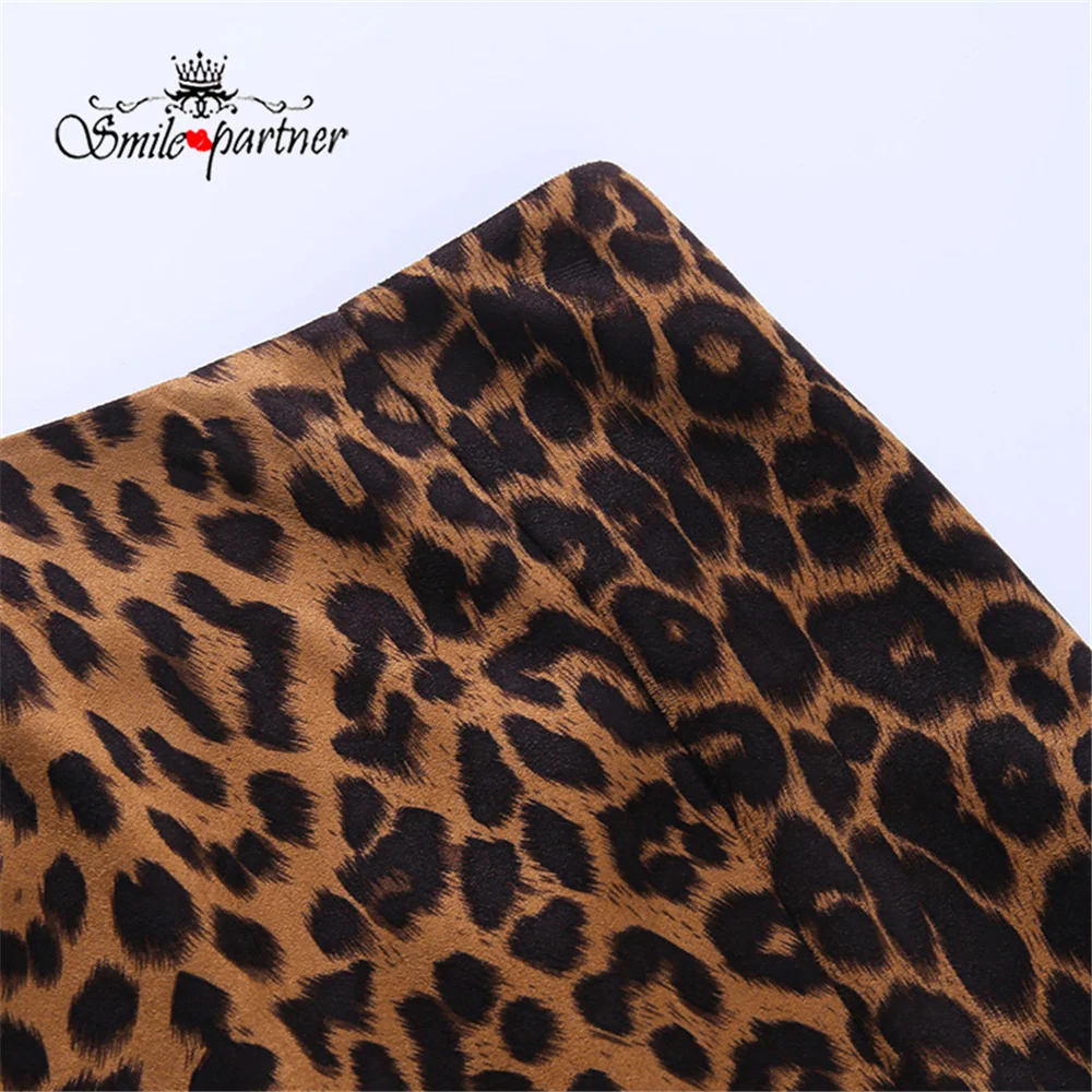 

Women Leopard Printed Sexy Skirts Woman New Fashion Slit Slim Bodycon Knee Length Pencil Skirts Office Lady Wears A210318