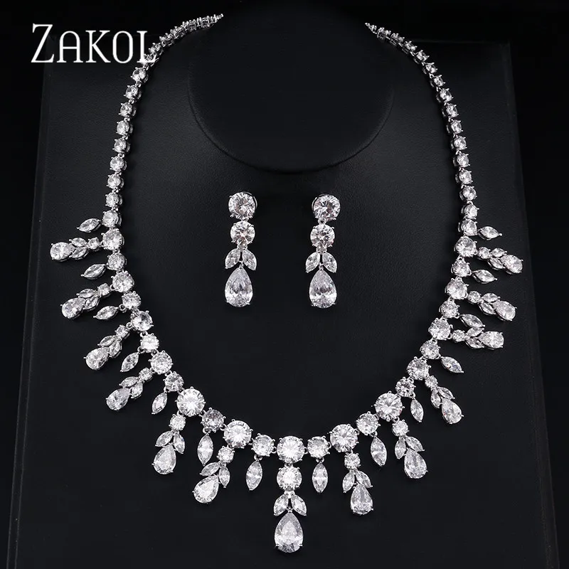 ZAKOL сверкающие прозрачный в форме капли воды серьги с кубическим цирконием