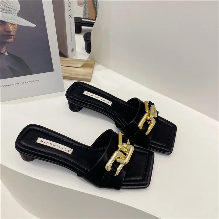 

Low Shoes Womens Slippers Outdoor Med Shale Female Beach Slides Pantofle Fashion Square heel Summer Sabot Soft 2021 Luxury