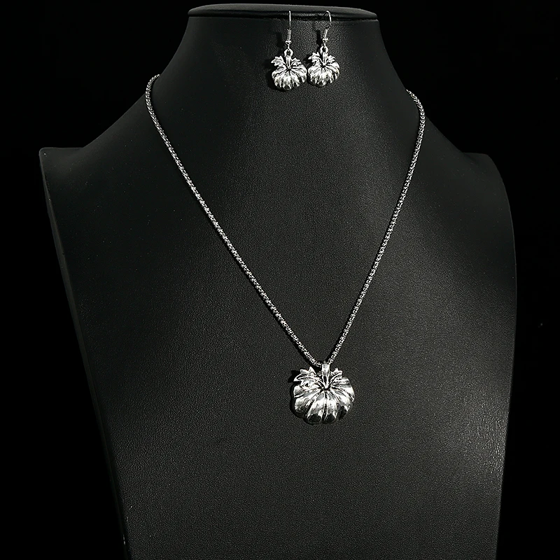 Vintage Halloween Necklace Earrings Set Carved Pumpkin Skull Ghost Fly Bat Charm Pendant Hook Cosplay Jewelry | Украшения и