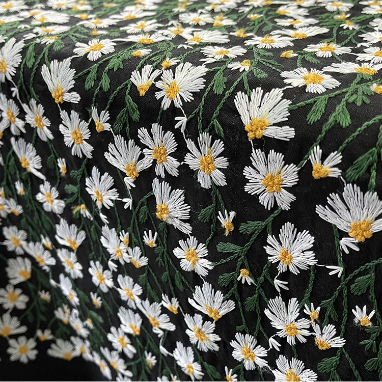 

Quality cotton and linen fabric Black Three dimensional embroidery of daisy sewing Skirt tablecloth curtain DIY bag tissu