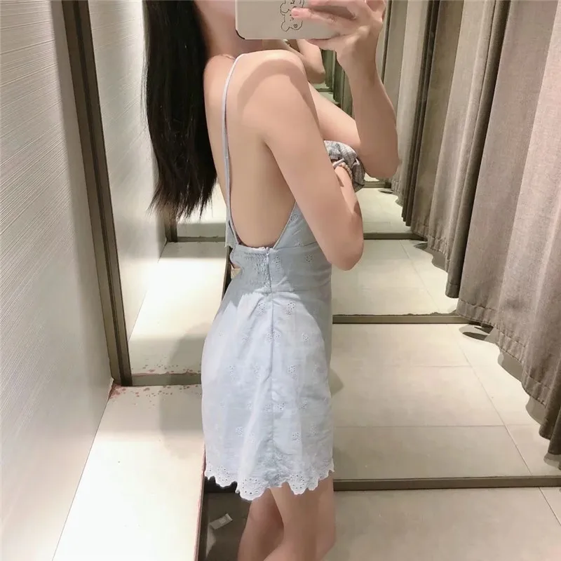 

PSEEWE Za 2021 Cut Out JumpsuitWoman Summer Blue Embroidered Short Jumpsuit Women Bow Strap Sleeveless Backless Playsuit Romper