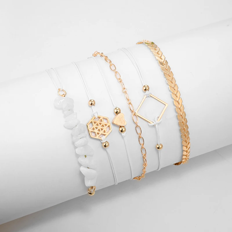 

ZHEN TOMOMI Bohemia Arrow Heart Stone Chip Charm Bracelets for Women 2021 White Rope Chain Beaded Bracelet Set Jewelry Pulseras