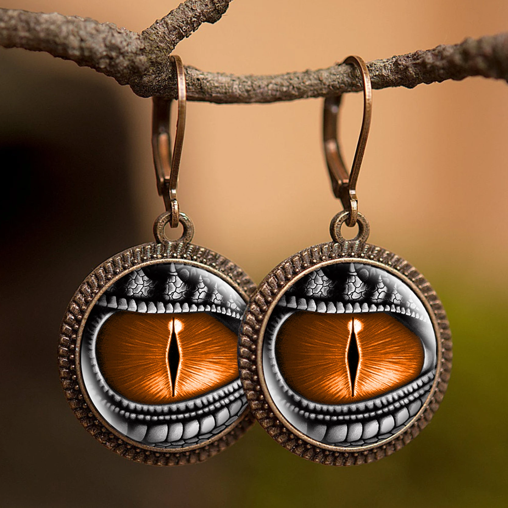 Новые уникальные женские круглые серьги глаза Дракона Стеклянные Кабошоны