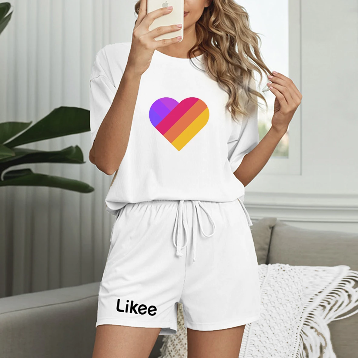 

Likee Russia Summer Short Pants 2021 Women's Tracksuit Cotton Oversized Two Pieces Ladies Set Tracksuit Casual Solid Outfits