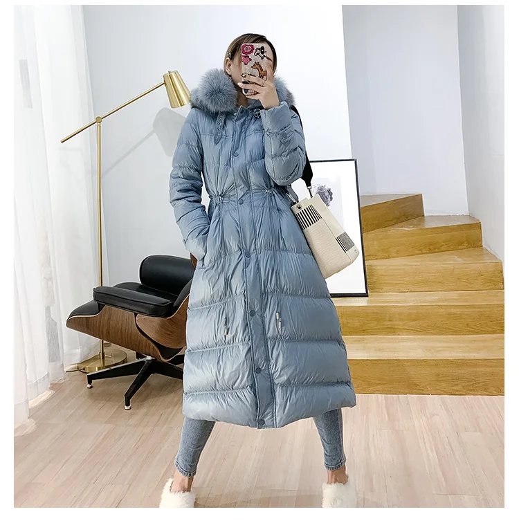blue Новинка, женский пуховик, зимняя теплая парка, белый утиный пух, утепленное пальто с воротником из лисьего меха, женское длинное пальто выше колена - Цвет: blue
