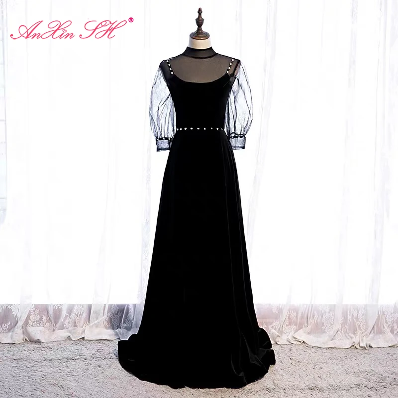 

AnXin SH princess black velour lace evening dress french vintage o neck beading pearls illusion short sleeve bride evening dress