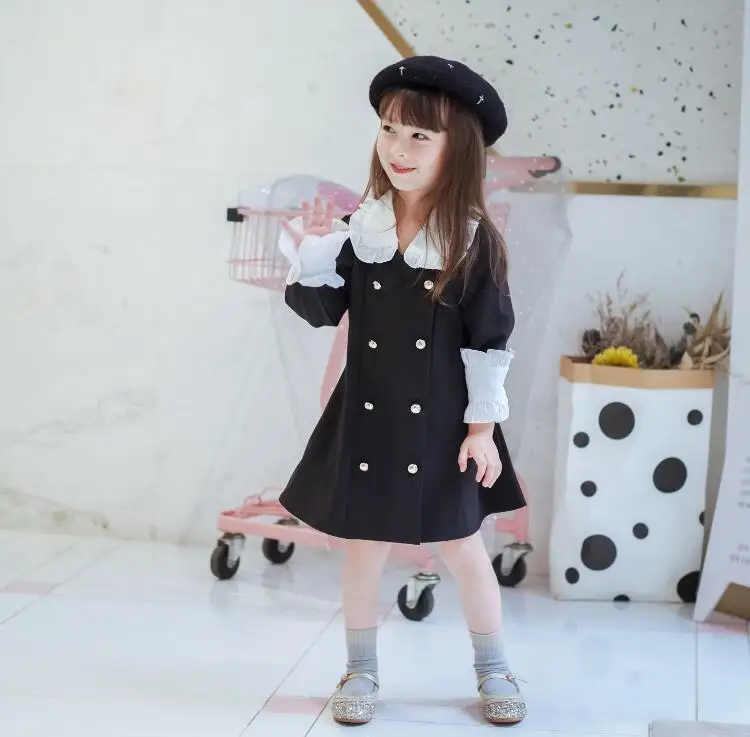 Черно-белое платье в стиле пэчворк 2019 г. Осенне-зимние двубортные платья с