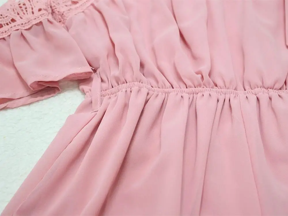 Женский шифоновый комбинезон кружевной в стиле пэчворк с лямкой на шее и поясом