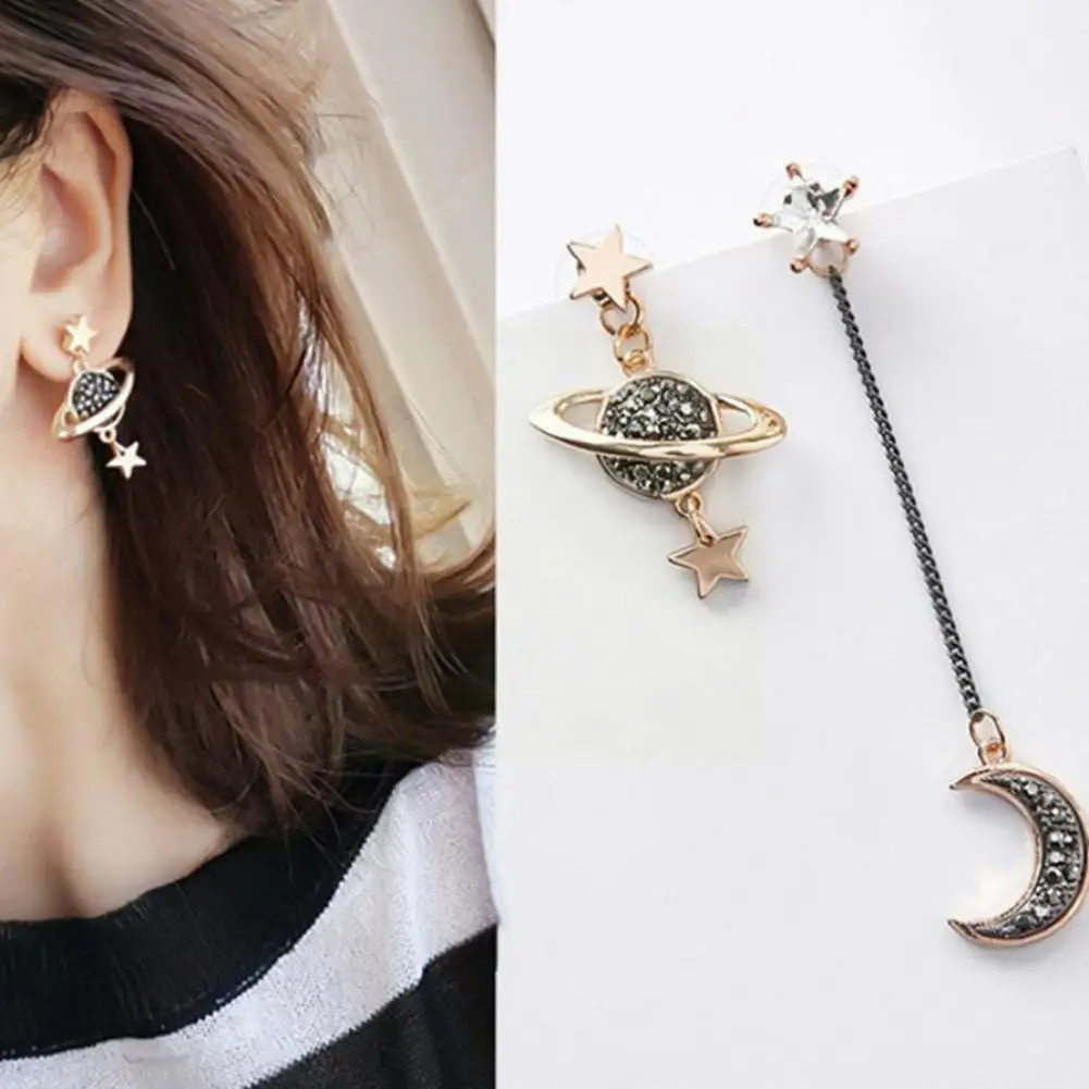 

earrings J8R7