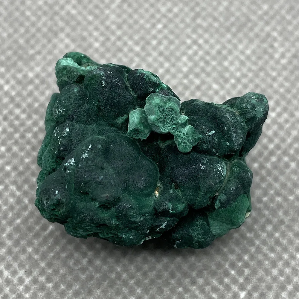 

Natural Green Malachite Raw Stone beautiful needle-shaped plus velvet quartz stone mineral specimen healing home decor