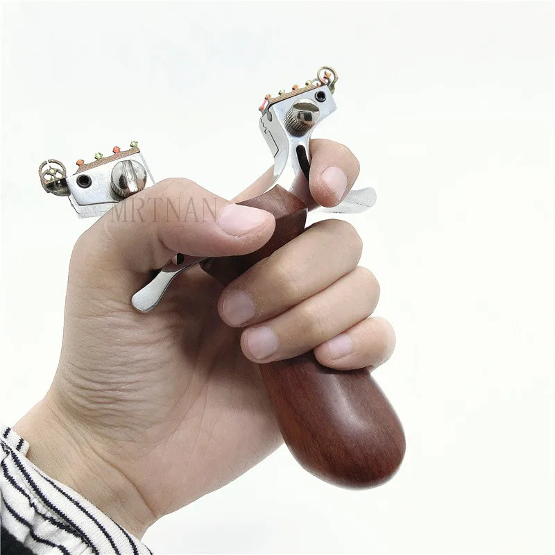 

New Outdoor Hunting Power Slingshot with Titanium Sight Flat Rubber Bands Slingshot Wood Handles Stainless Steel